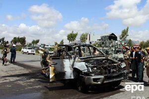 Сім'я проїздила повз центр реєстрації виборців на автомобілі, коли пролунав вибух