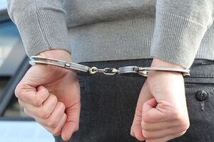 Затриманого передали співробітникам Нацполіції