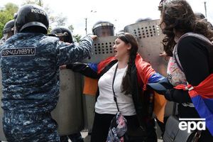 В Армении продолжаются уличные протесты