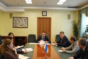 Лавренюк (по центру): Это недопустимо – когда во время агрессии со стороны РФ по рекам Украины ходят российские суда