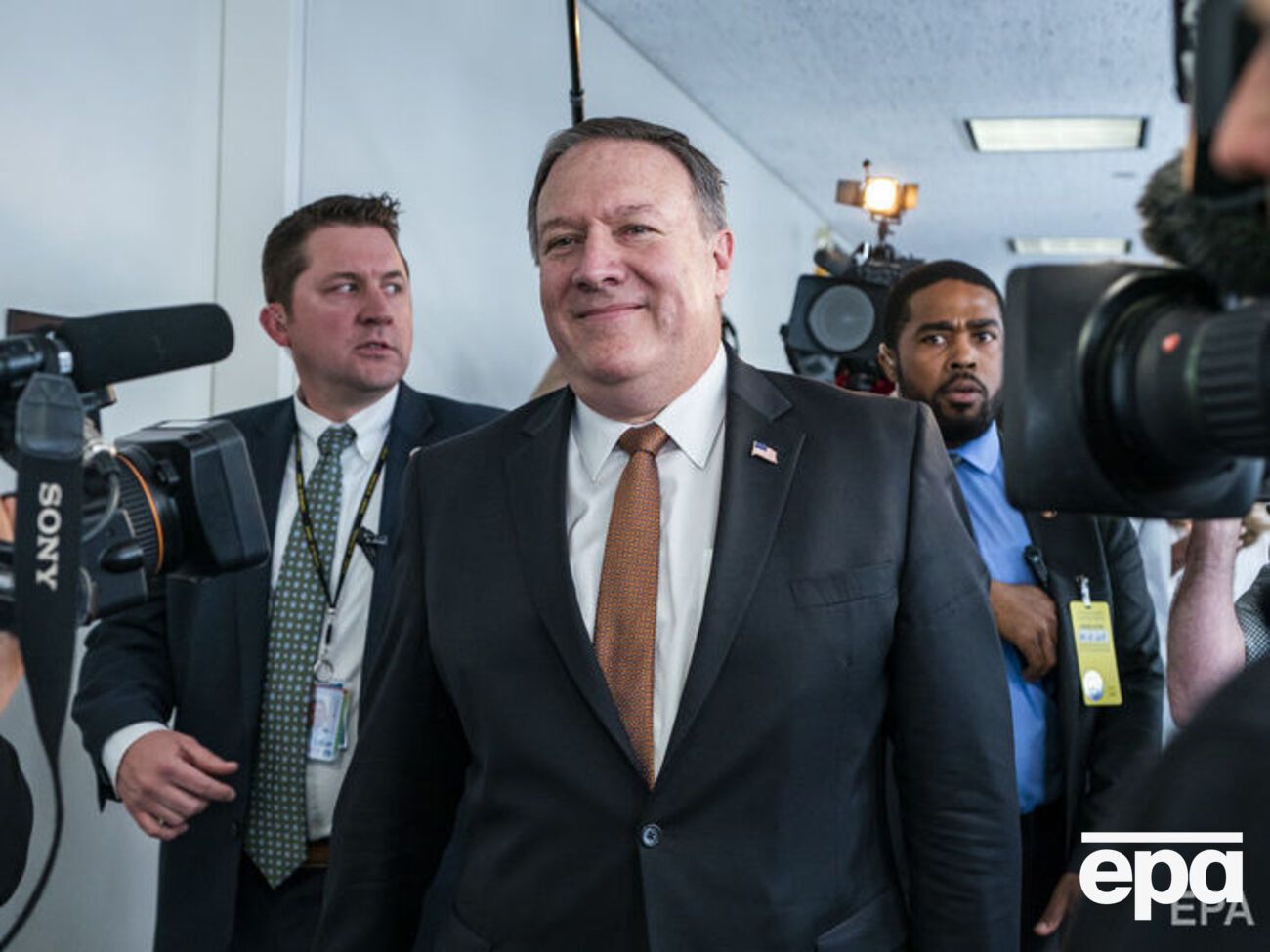 Помпео виступав у Сенаті 12 квітня