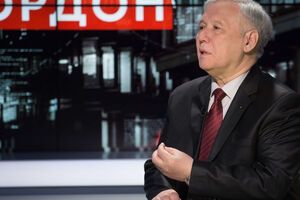 Ехануров напомнил, что родился в Якутии и вырос в Бурятии