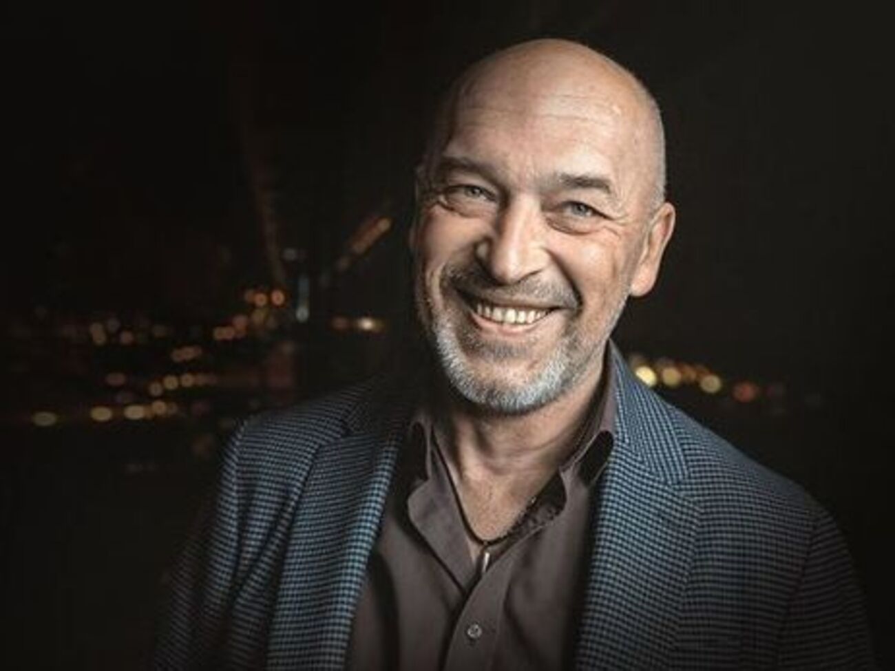 Тука: Мы делаем заложниками ситуации многочисленную армию крымчан