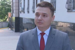 По данным СМИ, Кривенко не захотел давать сотрудникам ГПУ образцы своего голоса