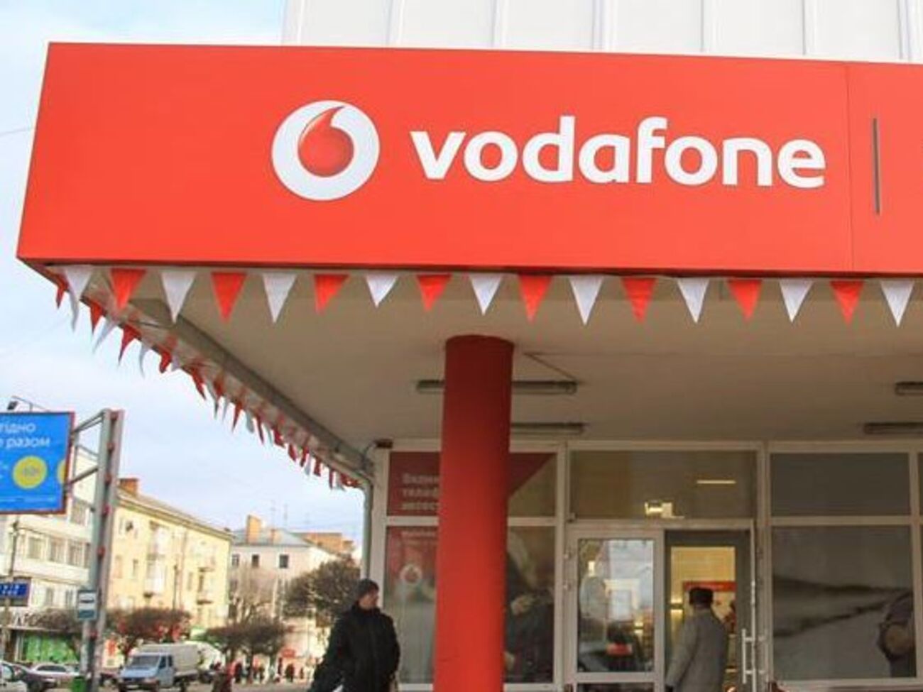Мобильная связь оператора "Vodafone Украина" на оккупированной территории Луганской области отсутствовала из-за обрыва кабеля