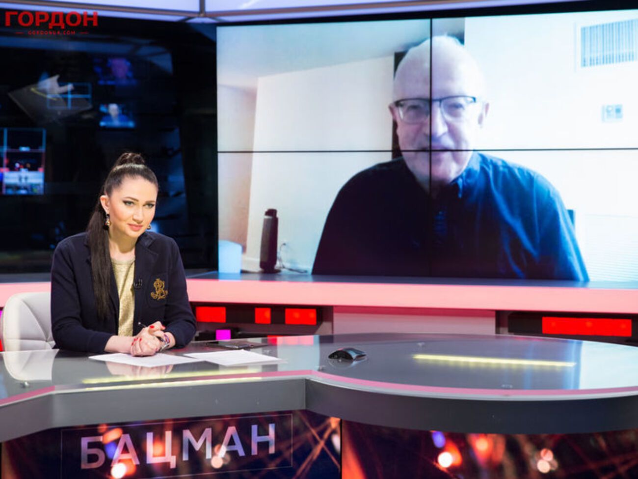Пионтковский:&nbsp;И триллион в Америке, и полтриллиона в Англии добыты преступным путем. Они украдены у российского народа