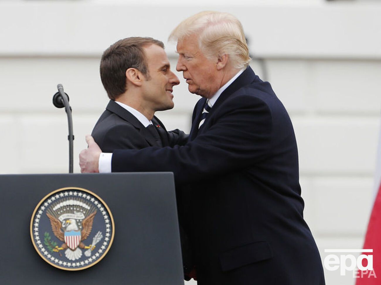 Трамп підкреслив, що з Макроном його пов'язують особливі стосунки