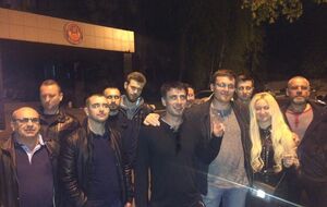 Активисты "Руху нових сил" пришли к СИЗО СБУ в Киеве