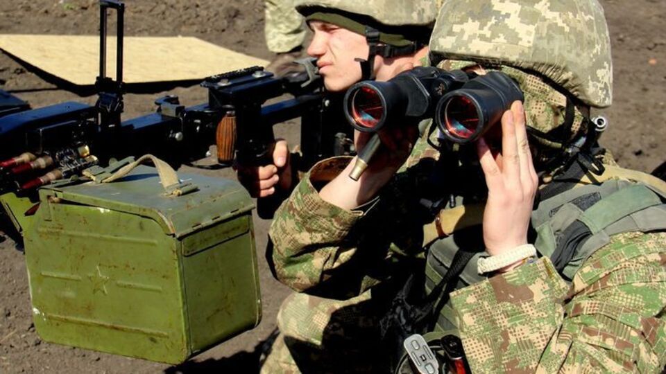 Українських військових обстрілювали на донецькому та луганському напрямках