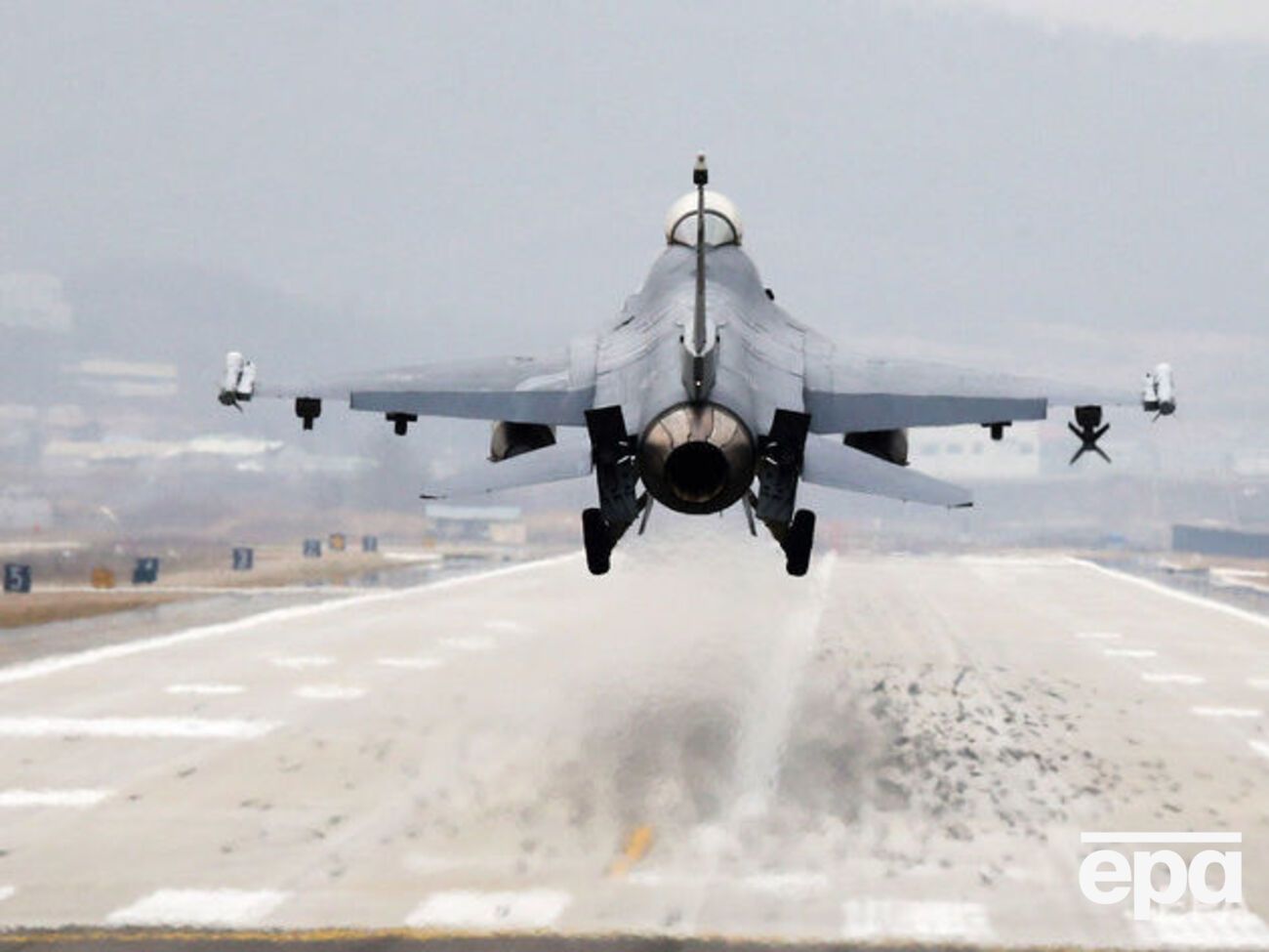 Літак розбився під час приземлення