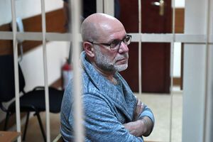 Слідчий комітет хоче змінити запобіжний захід Малобродському