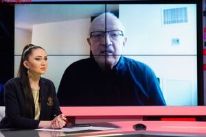 Пионтковский отметил, что Путин под санкции пока попасть не может, так как они вводятся по экономическому принципу