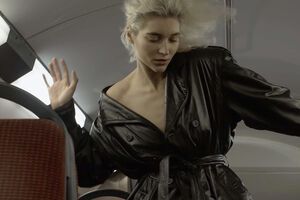 Ролик снимали в парижском метро