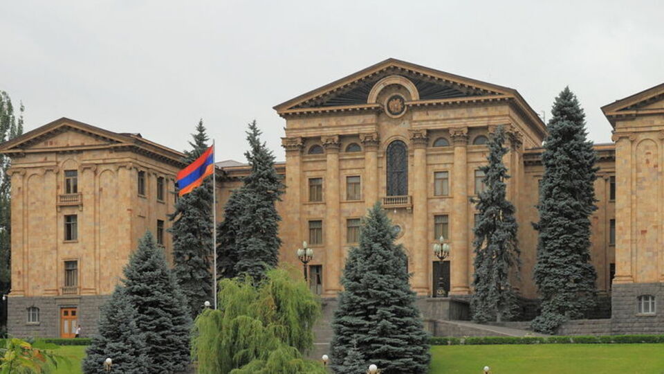 В Национальном собрании Армении АРФД входила в коалицию