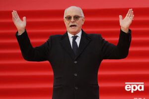 Режисер поки не коментував ситуації