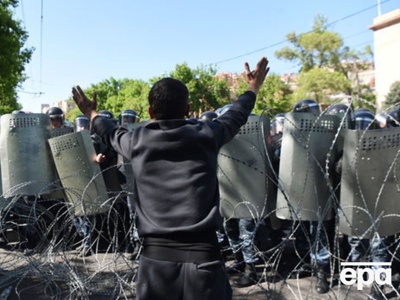 23 апреля уличные акции протеста в Ереване вынудили премьер-министра Сержа Саргсяна уйти в отставку