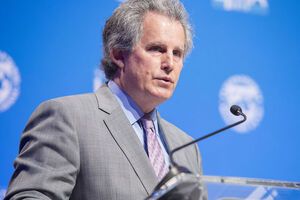 Липтон: Вы не продаете машину по одной цене для бизнеса и по другой – для населения