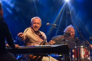 Макаревич: Гражданам в целом на все насрать