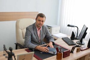 Данко керує судом від лютого