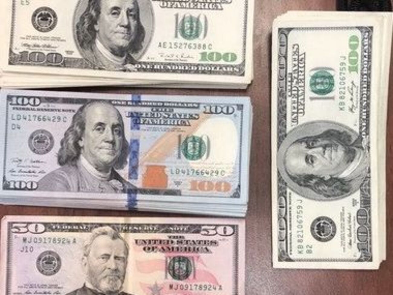 Злоумышленники успели получить взятку