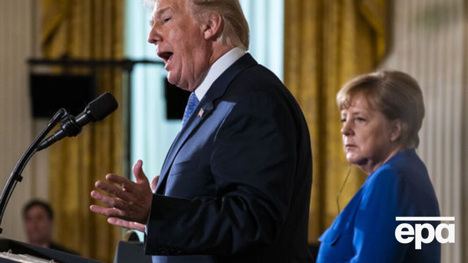 Трамп и Меркель вышли к прессе после переговоров