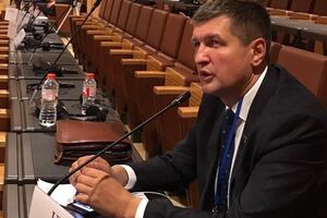 Нардеп Попов считает, что его сын попал в плохую компанию