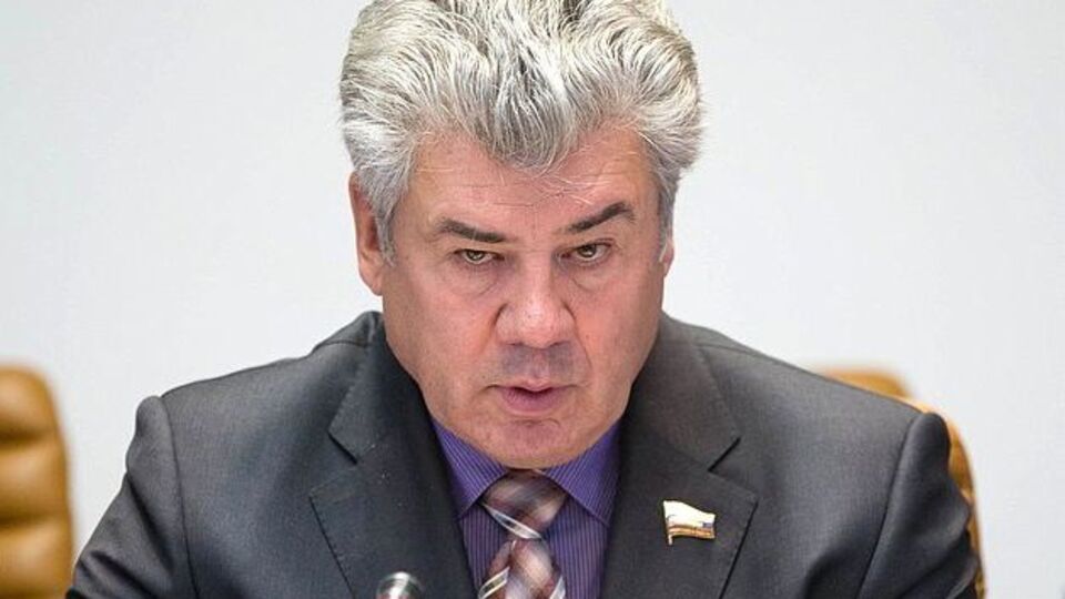 Бондарев заявил о потере "гигантских финансовых средств"