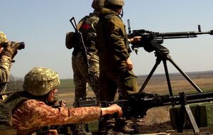 Українських військових обстрілювали на донецькому та луганському напрямках