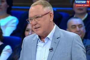 Александр Романович: Я не хотел бы, чтобы у телезрителей сложилось впечатление, что в Северной Корее люди едят траву