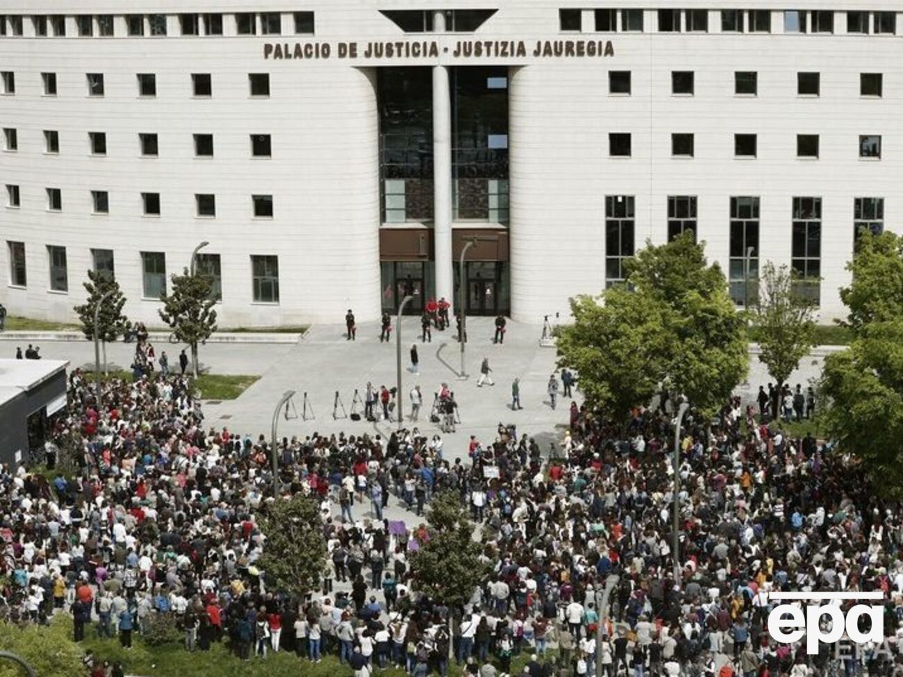 В Испании проходят митинги