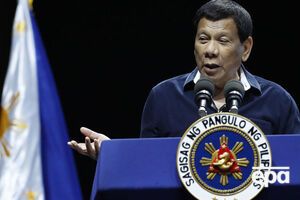Дутерте: С помощью одного мастерского хода он теперь стал героем для всех