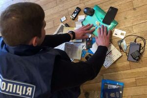 Житло хакера обшукали