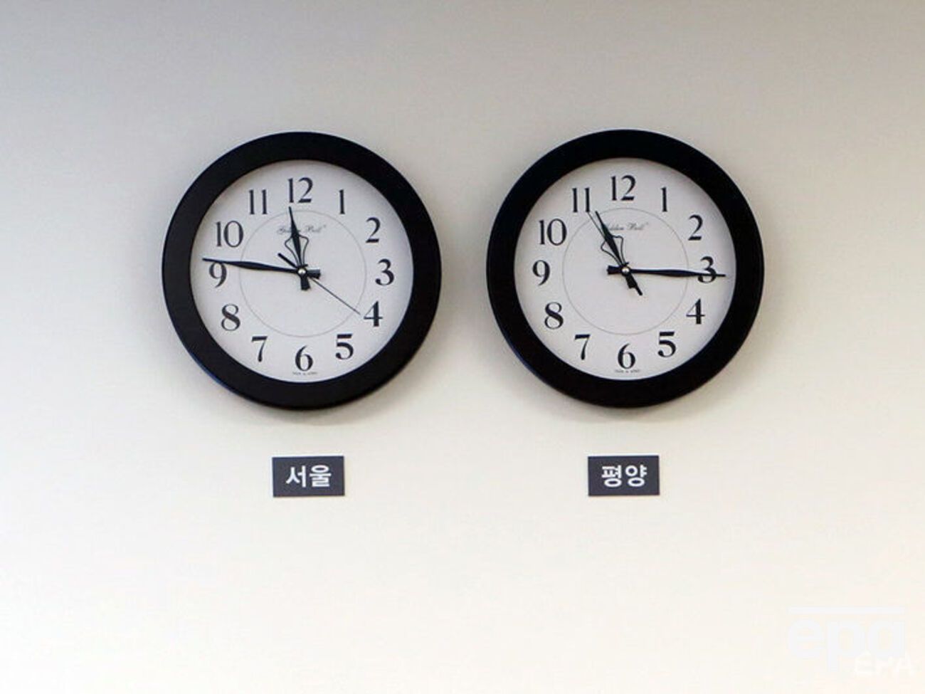 Північна Корея переведе годинники на 30 хвилин вперед