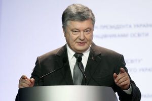 Порошенко: АТО перешла в противостояние агрессии России