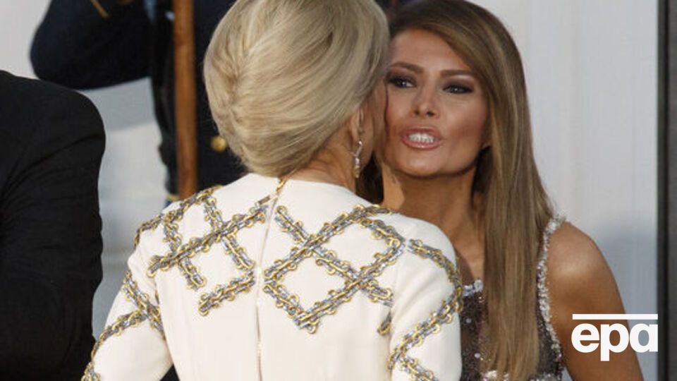 Брижит Макрон: Меланья ничего не может сделать. Она даже не может открыть окно в Белом доме