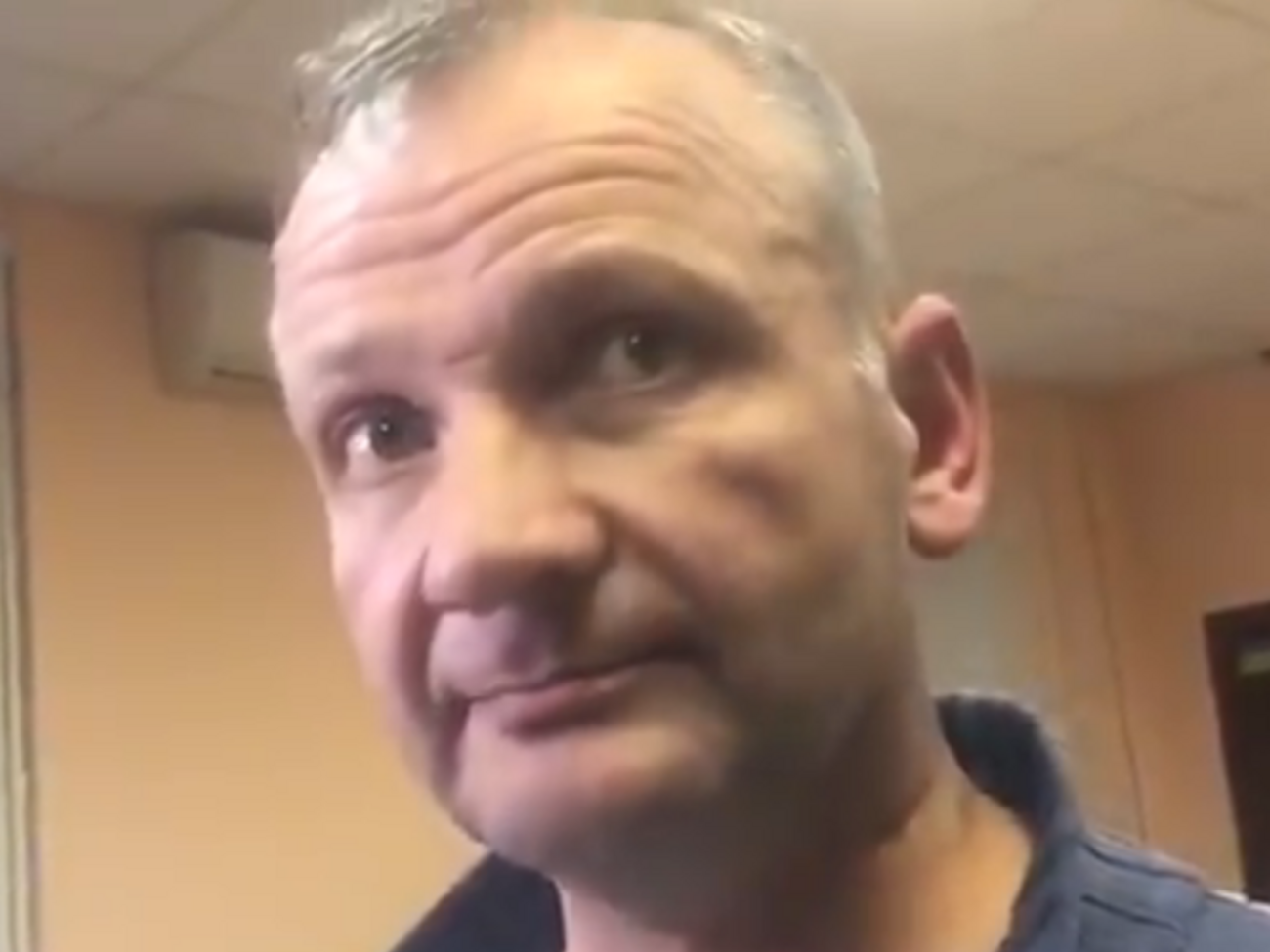 Активіст не відповів прямо на запитання про вбивства на Майдані