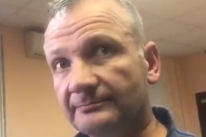 Активіст не відповів прямо на запитання про вбивства на Майдані