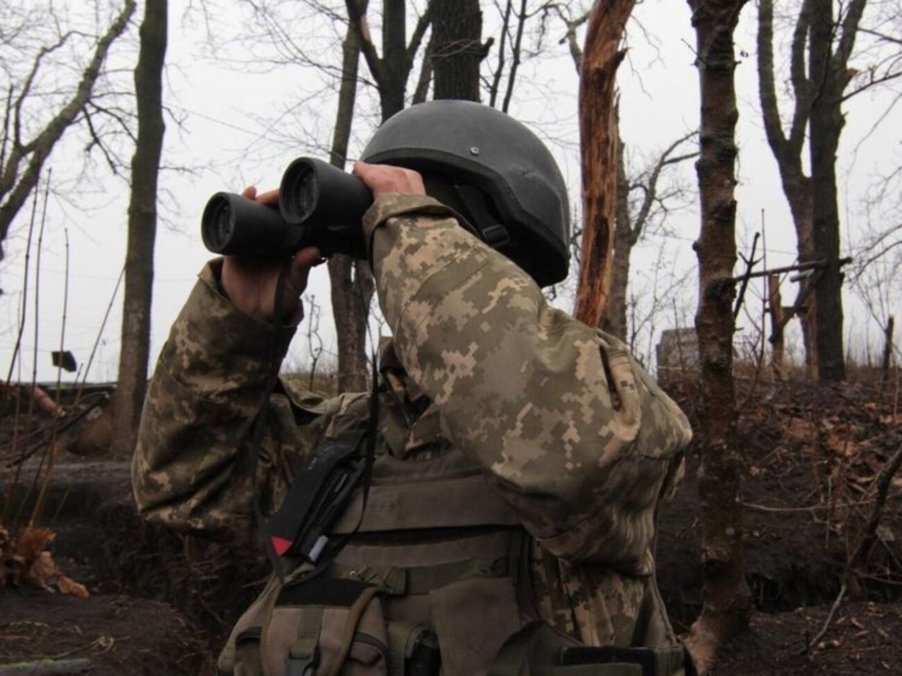 Украинских военных обстреливали на донецком и луганском направлениях