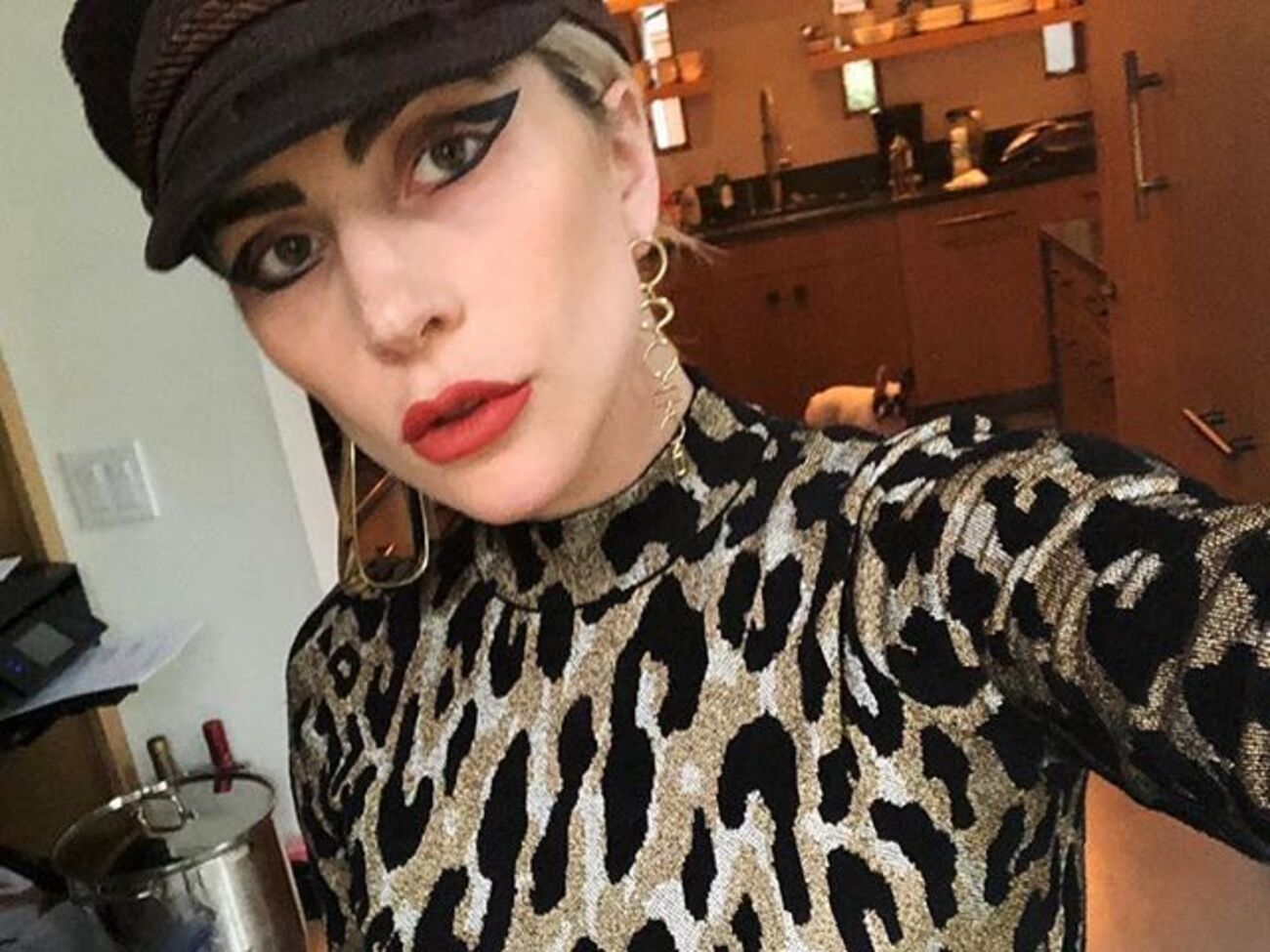 В микроблоге показали, как раньше выглядела Леди Гага