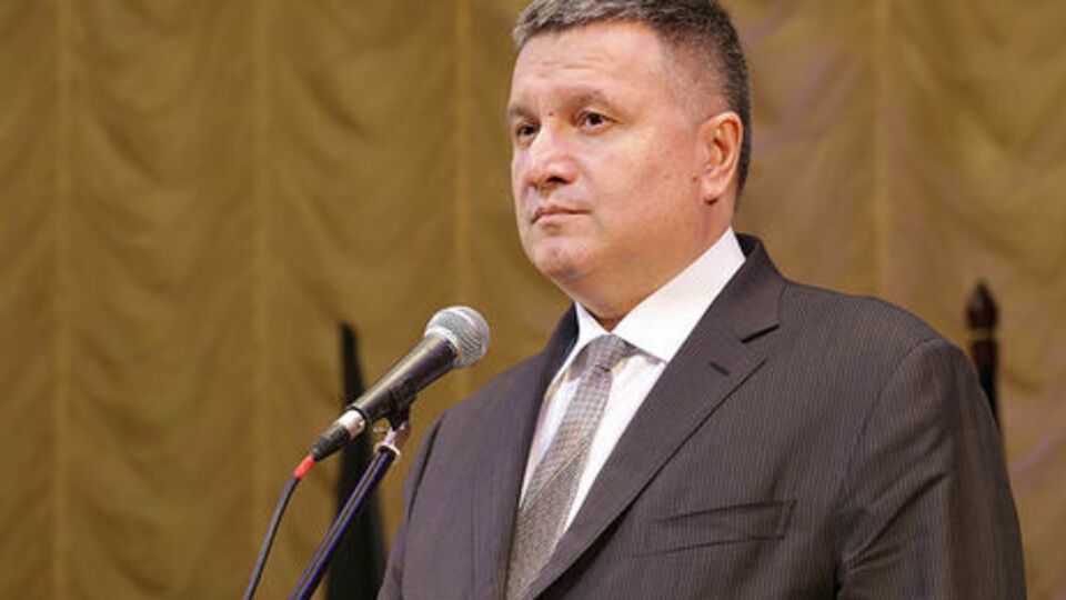 Аваков: У Нацполіції немає справ проти Коломойського, тому я дозволяю собі з ним розмовляти