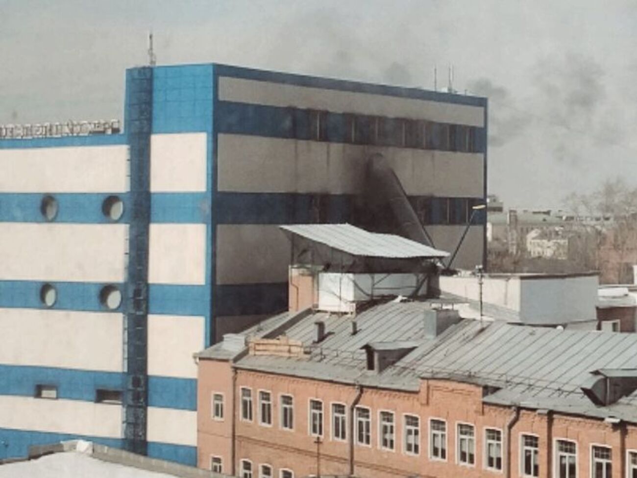 Пожежа в будівлі почалася сьогодні вдень, її вже загасили