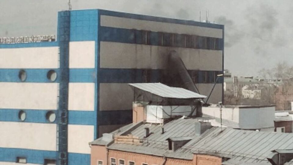 Пожежа в будівлі почалася сьогодні вдень, її вже загасили