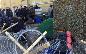 Активисты "Братства" пикетировали ZIK c 28 марта