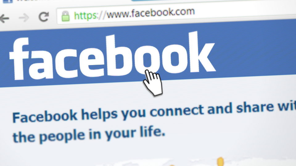 Facebook проінформує користувачів, до даних яких могла дістати доступ Cambridge Analytica