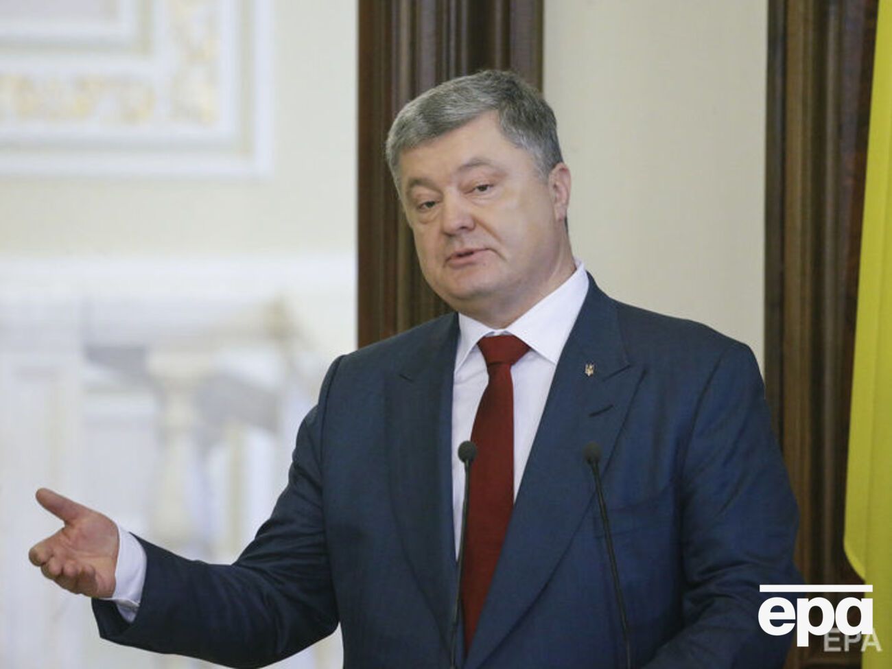 Порошенко заявил, что Россия пыталась привить Украине федерализацию
