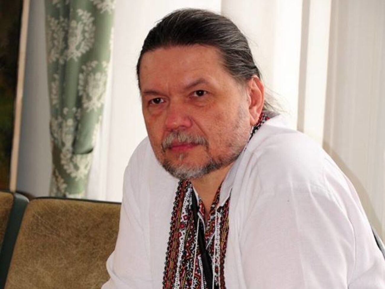 Народный депутат попросил вернуть ему оригинал запроса