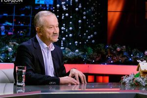 Пинзеник заявив, що урізати є що