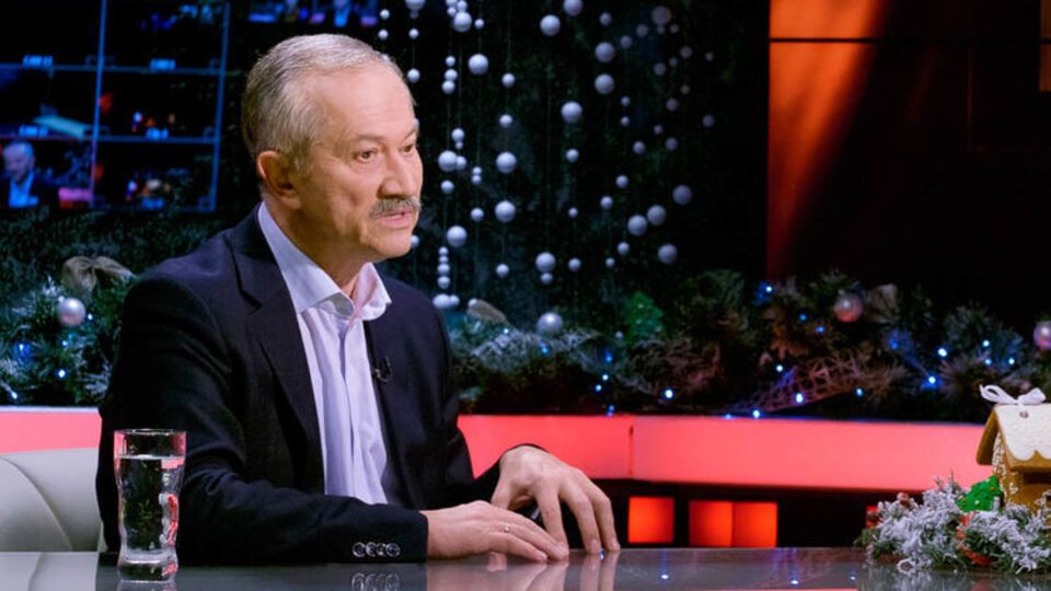 Пинзеник заявив, що урізати є що