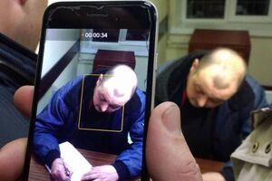 Капитан из зала суда отправился в больницу