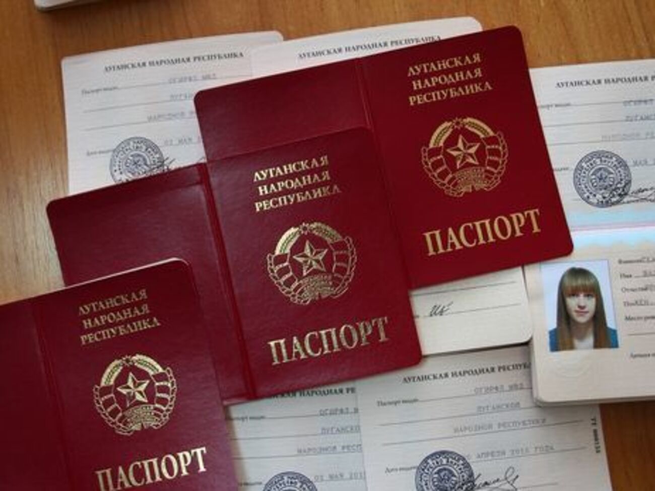В России предлагают давать работу гражданам Украины с документами, выданными боевиками